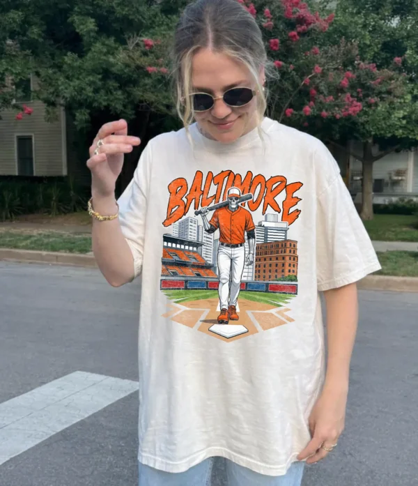 btm-01 BALTIMORE BASEBALL SKELETON T-Shirt